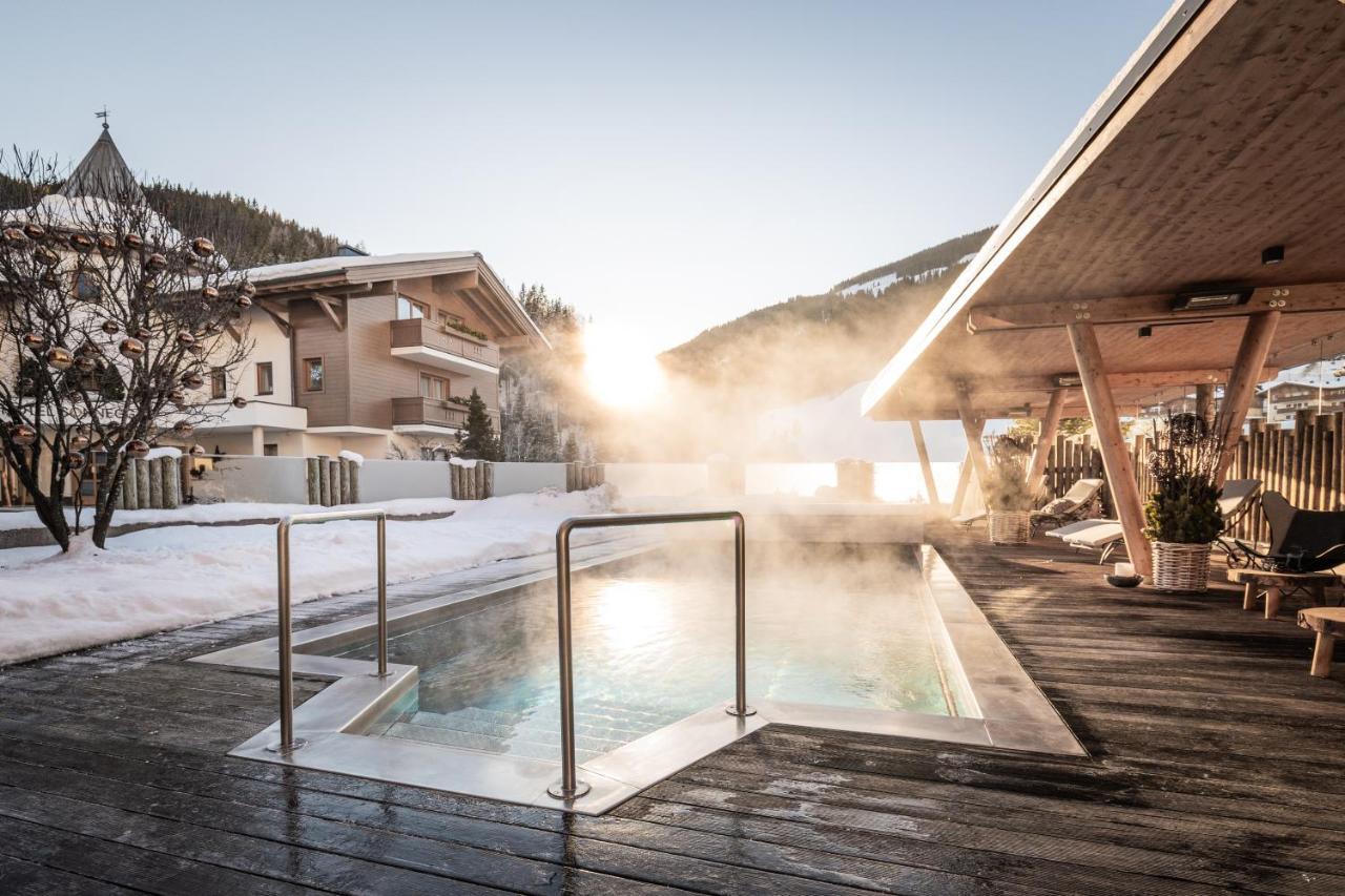 Hotel Sonnegg Saalbach-Hinterglemm Dış mekan fotoğraf